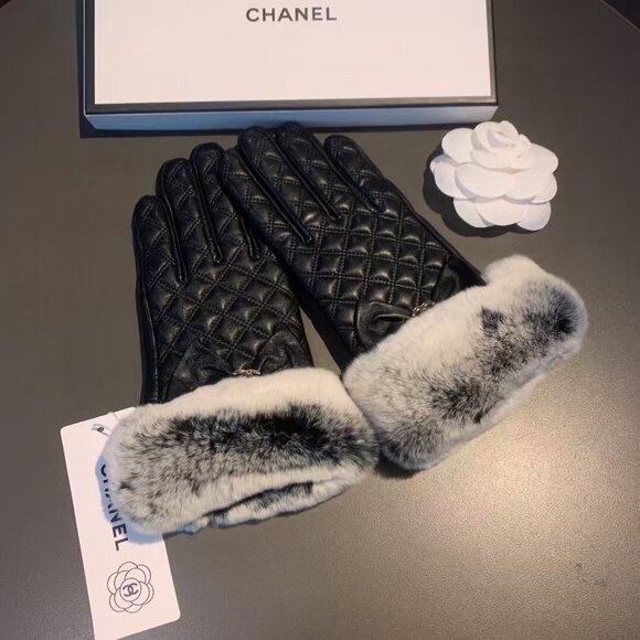 Chanel gloves - Picture 1 of 9
